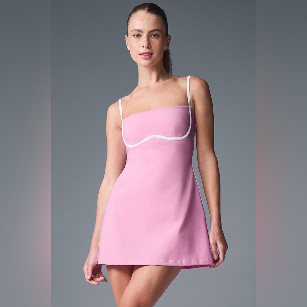 ALO Yoga Bubblegum Pink Airbrush Streamlined Dress
